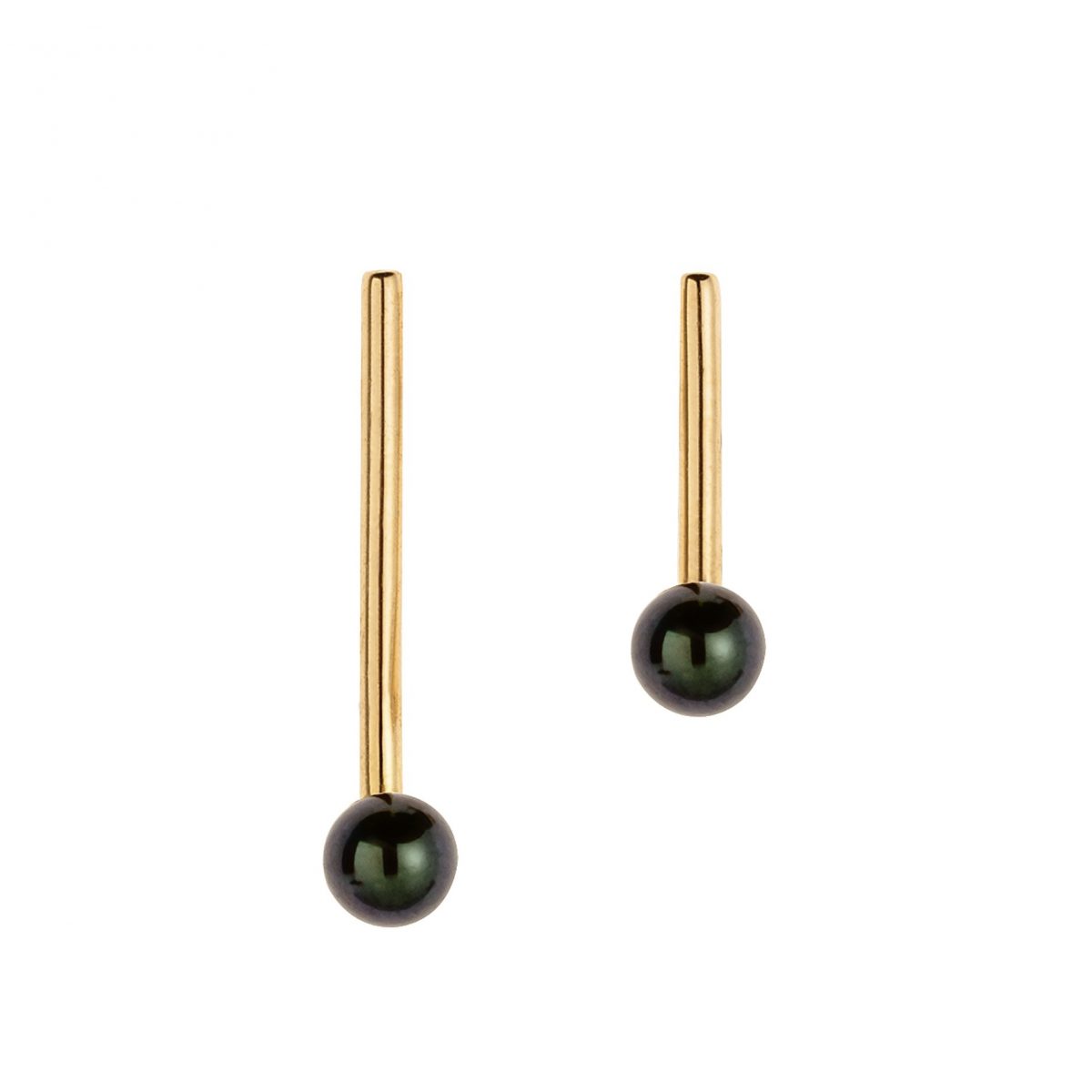 samojauskaite_jewellery_black_pearl_line_earrings_gold_closeup